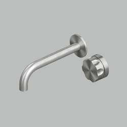 Modo | Wall mounted mixer with spout. | Robinetterie pour lavabo | Quadrodesign