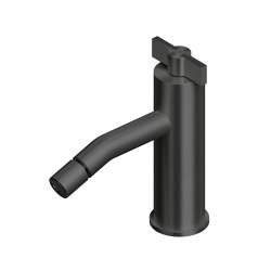 Valvola01 | Deck mounted hydroprogressive mixer
with adjustable spout | Bidet taps | Quadrodesign