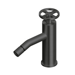 Valvola02 | Deck mounted hydroprogressive mixer
with adjustable spout | Bidet taps | Quadrodesign