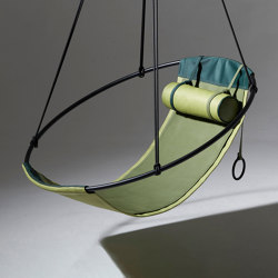 Sling Hanging Chair - Outdoor (Green) | Balancelles | Studio Stirling