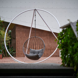 Full CIrcle Stand | Swings | Studio Stirling