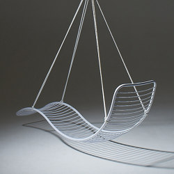 Curve Wave Lounger Swing Chair | Schaukeln | Studio Stirling