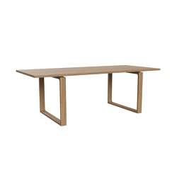 Essay™ | Dining table | CM21 | White pigmented oak