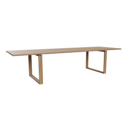 Essay™ | Dining table | CM31 | White pigmented oak