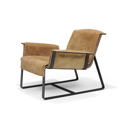 Founded Lounge Chair with two arms | Armchairs | QLiv