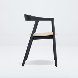 Muna | chair | Stühle | Gazzda