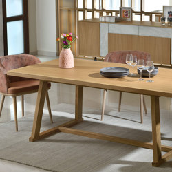 Thesmi dining table | Dining tables | Tagged De-code