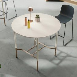 Rendez-Vous table H. 105 cm | Standing tables | ALEA