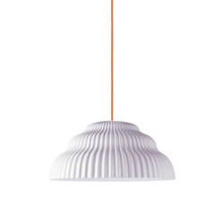 Kaskad Lamp Seashell | Suspended lights | SCHNEID STUDIO