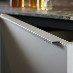FINE Profile handle | Kitchen cabinets | Santos