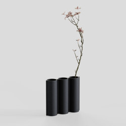 Silo Vase 3VJ - Black | Dining-table accessories | Lambert et Fils