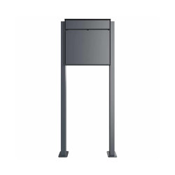 Design Pedestal letterbox GOETHE ST-Q - RAL of your choice | Briefkästen | Briefkasten Manufaktur