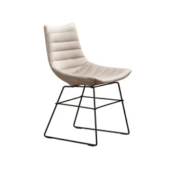 luc soft - Sedia trapuntata, base a slitta tondinoverniciato nero | Chairs | Rossin srl