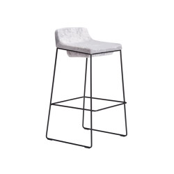 tonic metal - Sgabello con schienale basso,base a slitta verniciata nera | Bar stools | Rossin srl