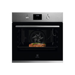 700 SenseCook Convection Oven with Aqua Clean | Kitchen appliances | Electrolux Group