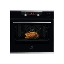 700 SteamCrisp Steam Oven/Convection Oven with Pyrolytic Cleaning | Ovens | Electrolux Group
