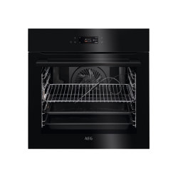 8000 Assistedcooking Pyrolytic Self Clean Oven - Black | Kitchen appliances | Electrolux Group