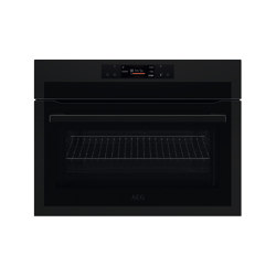 8000 CombiQuick Microwave And Oven - Matt Black | Kitchen appliances | Electrolux Group