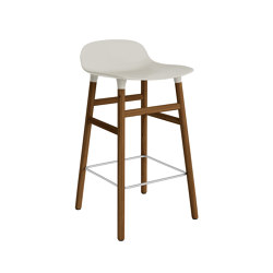 Form Barstol 65 cm Walnut Light Grey | Bar stools | Normann Copenhagen