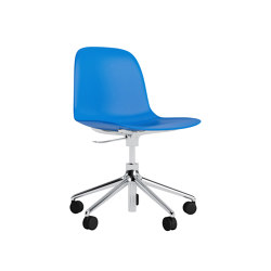 Form Chair Swivel 5W Gas Lift Alu Bright Blue | Stühle | Normann Copenhagen