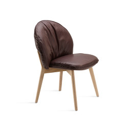 Marie | mit Holzgestell | Chairs | FREIFRAU MANUFAKTUR