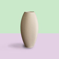 NeverEnding Curvy Cocoon Vase | Dining-table accessories | Triboo