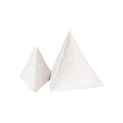 Coussin Intérieur Velours | Lot de 2 coussins pyramide en velours blanc crème | Coussins | MX HOME