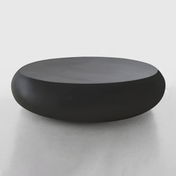 Pillola table | closed base | IMPERFETTOLAB SRL