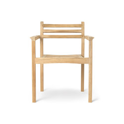 AH502 | Outdoor Dining Chair with Armrest | open base | Carl Hansen & Søn