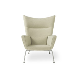 CH445 | Wing Chair | with armrests | Carl Hansen & Søn