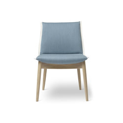 E004 | Embrace Chair | Chairs | Carl Hansen & Søn