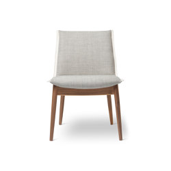 E004 | Embrace Chair | Chairs | Carl Hansen & Søn