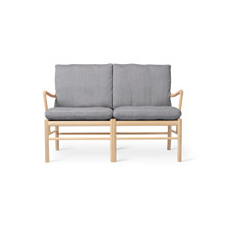 OW149-2 | Colonial Sofa | with armrests | Carl Hansen & Søn
