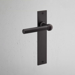 Harper Long Plate Fixed Door Handle | Poignées de porte | Corston Architectural Detail