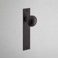 Poplar Long Plate Sprung Door Knob & Thumbturn | Boutons de porte | Corston Architectural Detail