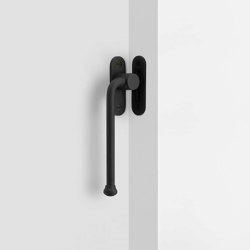 Southbank Casement Window Handle With Plate Left | Manillas para ventanas | Corston Architectural Detail