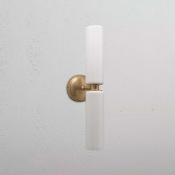 Aplique de pared Claremont mediano con porcelana | Wall lights | Corston Architectural Detail