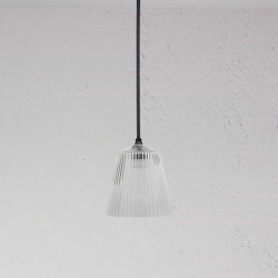 Richmond Medium Pendant Light Fine Porcelain | Pendelleuchten | Corston Architectural Detail