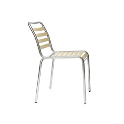 Chair 111 | Chaises | manufakt