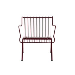 South | Stacking low armchair - Bordeaux | Fauteuils | Magis