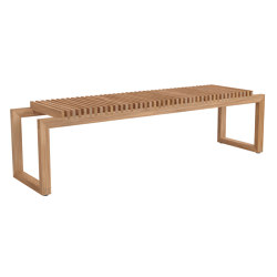 Cutter Bench | Oak - Black (Only indoor use) | Sitzbänke | Fritz Hansen