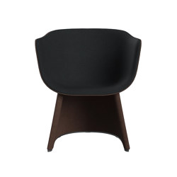 Monolit™ | CM230, Lounge chair | Sillas | Fritz Hansen