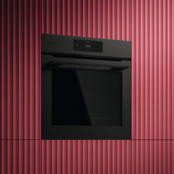 7000 MealAssist Pyrolytic Built-in Oven | Kitchen appliances | Electrolux Group