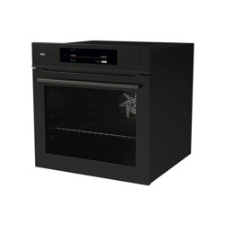 9000 Pro Assist with SteamPro Steam Built-in Oven | Ovens | Electrolux Group