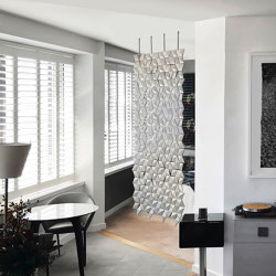 Facet hanging room divider 136 x 246cm in Pearl Gray | Sound absorbing room divider | Bloomming
