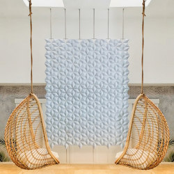Hängender Raumteiler Facet 204 x 265 cm in Blassblau | Sound absorbing room divider | Bloomming