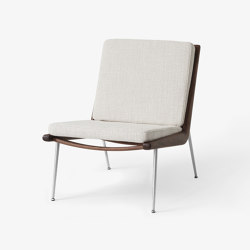 Boomerang HM1 Loop Cream w. Oiled walnut & Stainless steel base | Fauteuils | &TRADITION