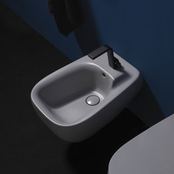 Fluo wall-hung bidet | Bathroom fixtures | Ceramica Flaminia