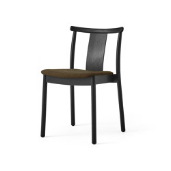 Merkur Dining Chair, Black Oak | Hallingdal 65 0370 | Chaises | Audo Copenhagen