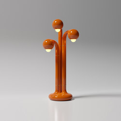 Table Lamp 3-Globe 32” Gloss Burnt Orange | Lámparas de sobremesa | Entler